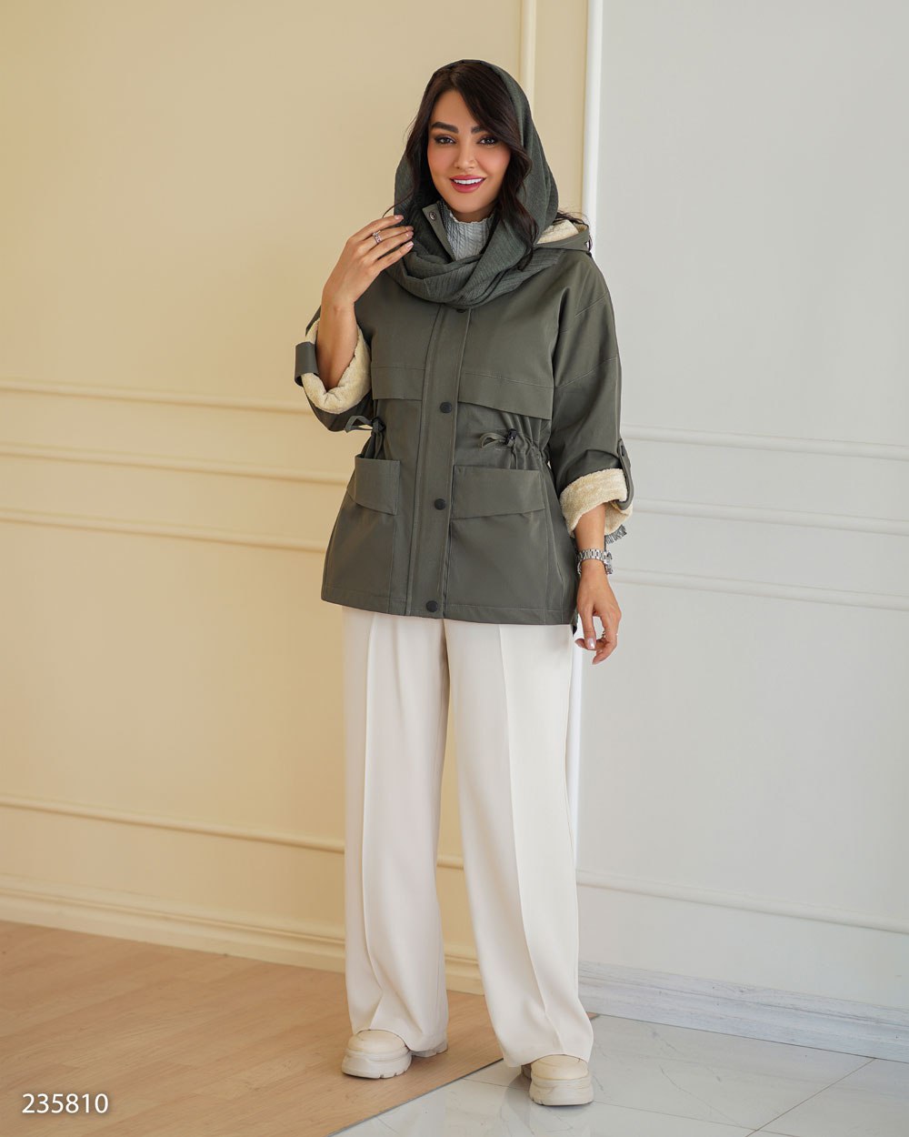 کاپشن مدل الهام