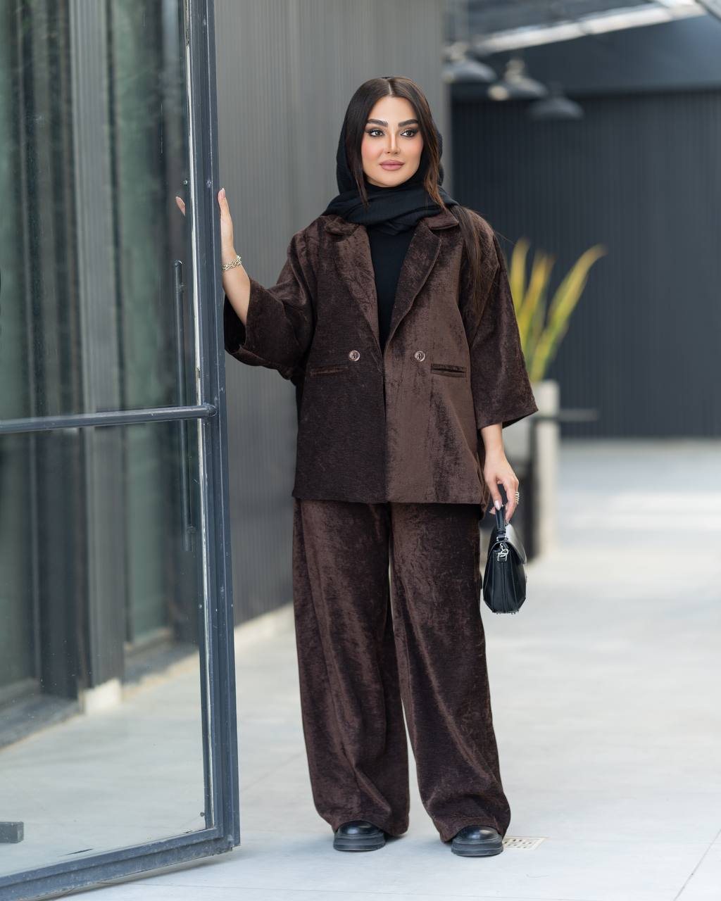 کت و شلوار مخمل خاویاری دالاس مدل طنین