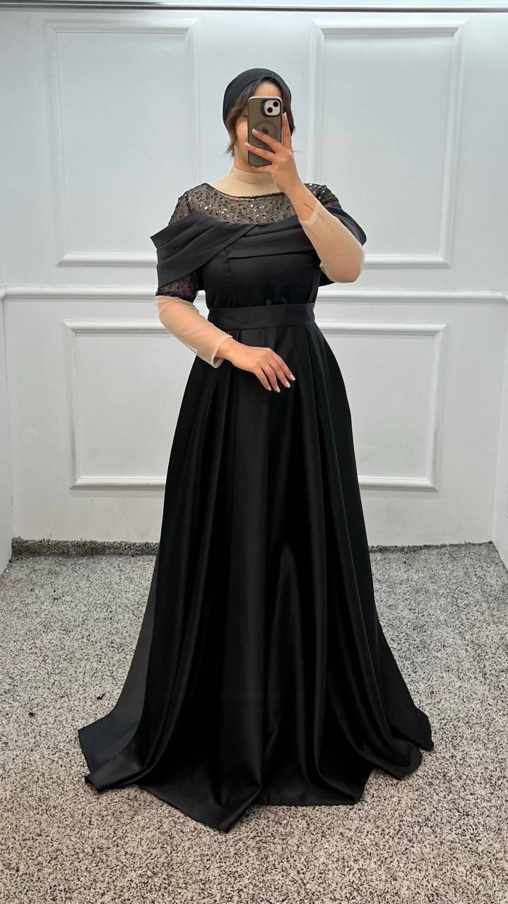 ماکسی مجلسی ساتن امریکایی درجه یک و  جسمیکو دوخت عالی مزونی سمانه