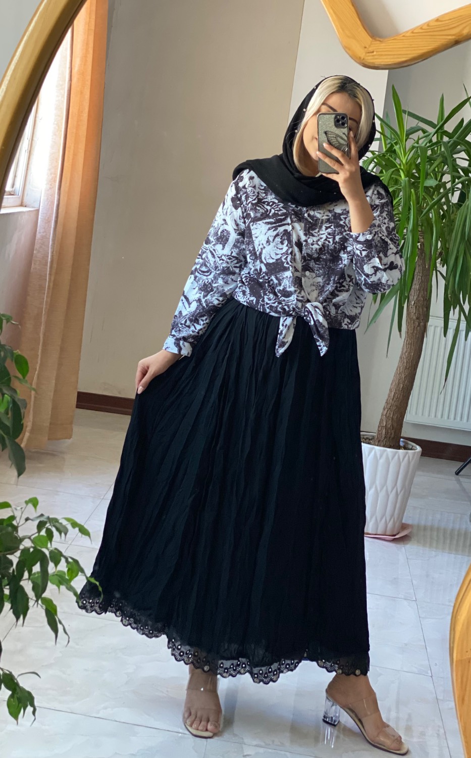 ست زنانه شومیز دامن یوگاتی و کرپ خاویار مستانه