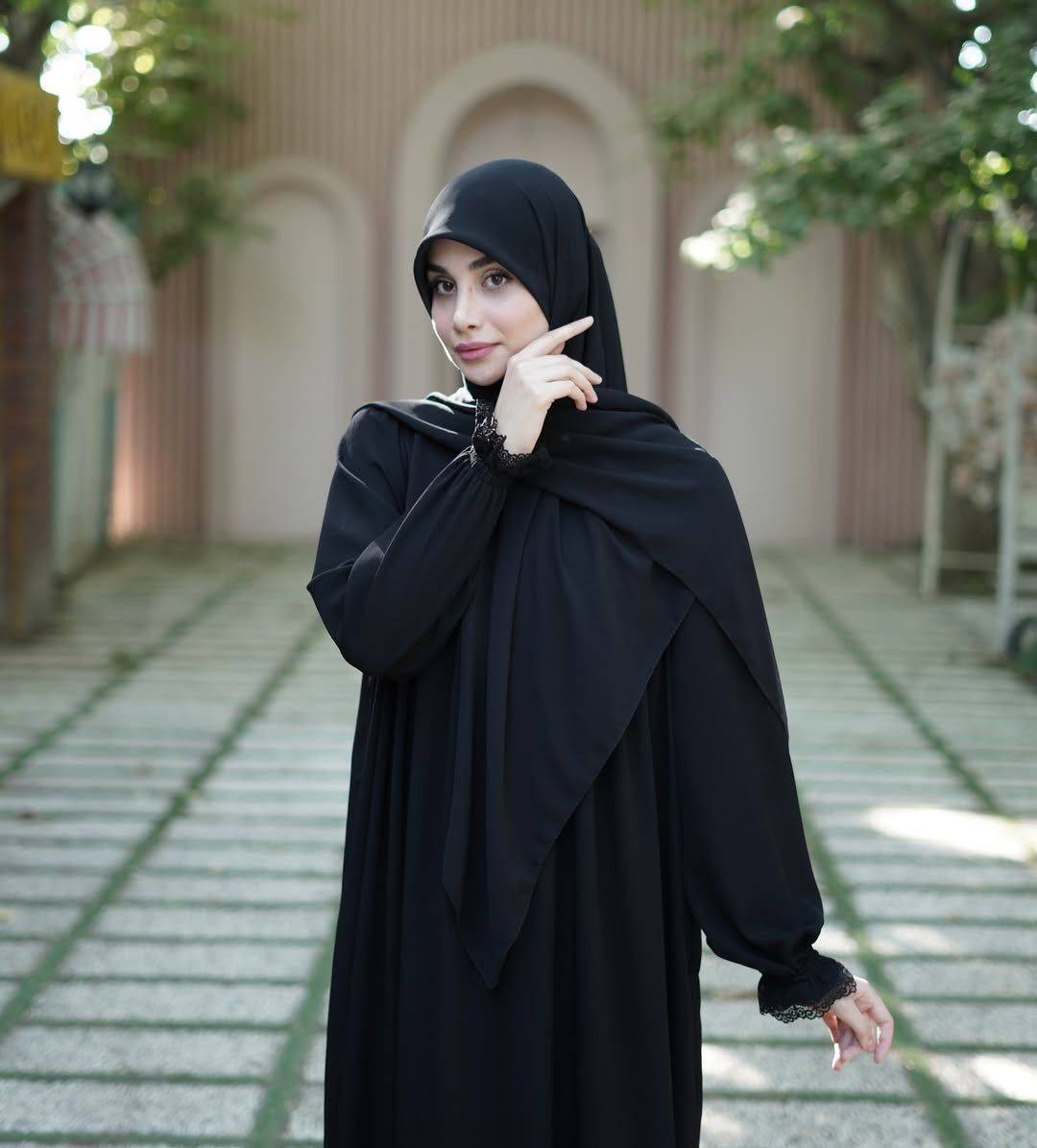 عبایی کرپ‌الیزه اعلا مدل قمز