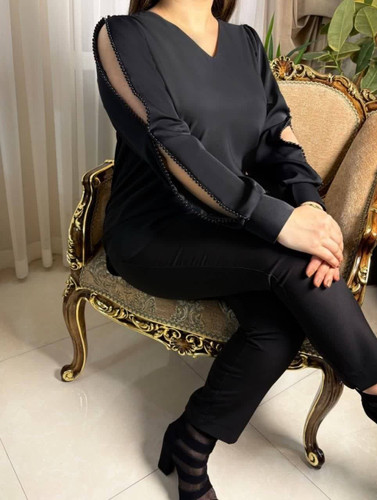 شومیز زیبای مجلسی کرپ الیزه خرجکار مروارید سایز بزرگ