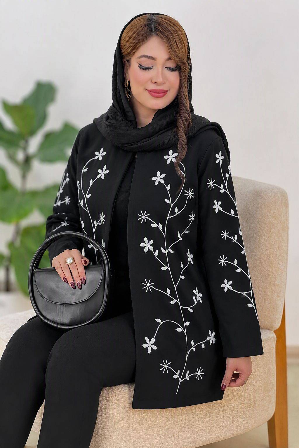 کت زنانه مازراتی با کیفیت گلدوزی بریانا
