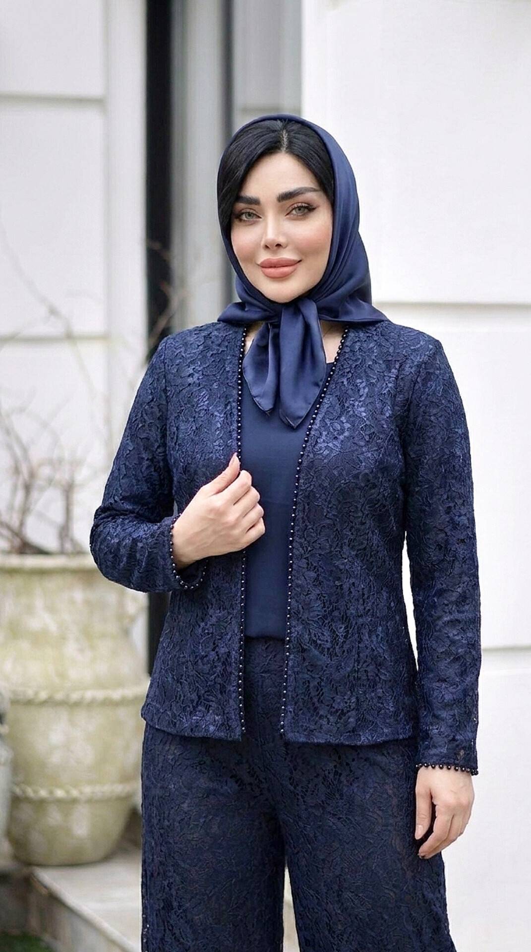 ست زنانه کت شلواردامنی گیپور دانتل آستردار خرجکار مروارید دریا