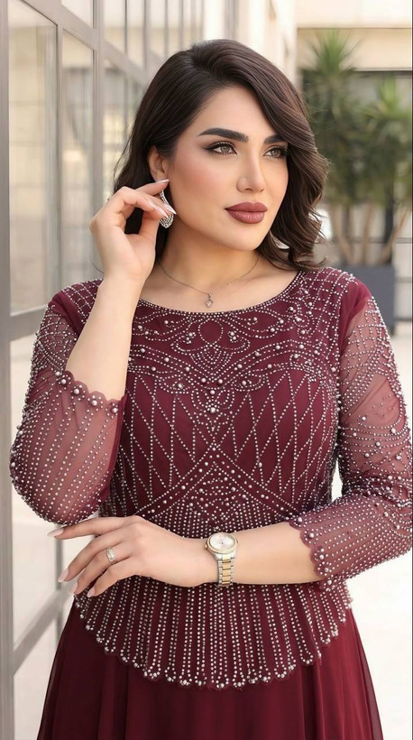 ماکسی مجلسی زنانه زیبا سایزبزرگ لعیا حریر درجه یک دیزاین شده با نگین و مروارید سایز 46تا60