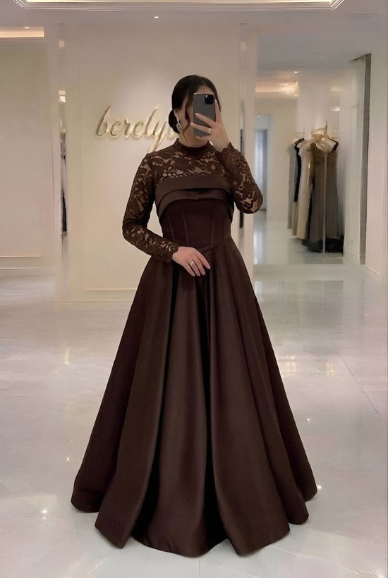 ماکسی مجلسی زنانه دانتل مخمل و دامن ساتن آیماه